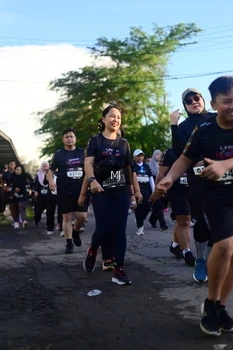 Runner Photo 1621858