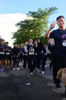Runner Photo 1621880