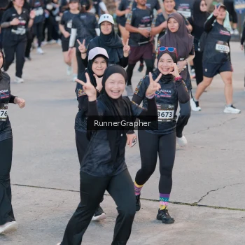 Runner Photo 1621978