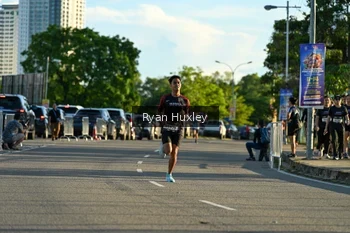 Runner Photo 1622044