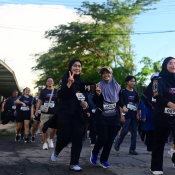 Runner Photo 1622110
