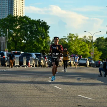 Runner Photo 1622144