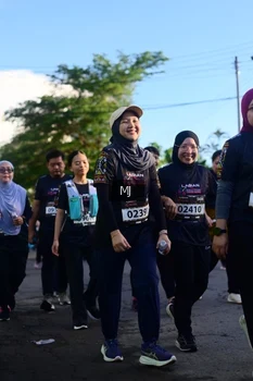 Runner Photo 1622205