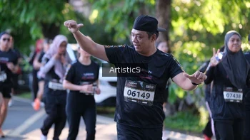 Runner Photo 1622211