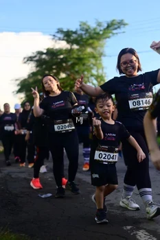Runner Photo 1622259