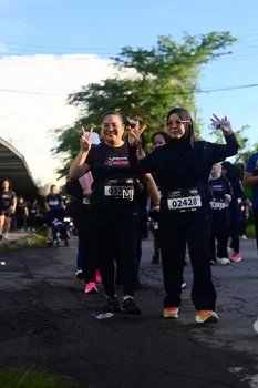 Runner Photo 1622276