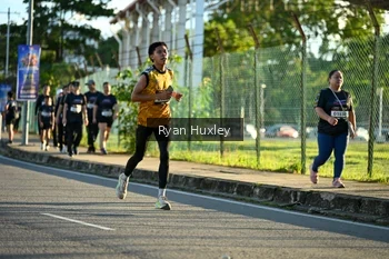 Runner Photo 1622287