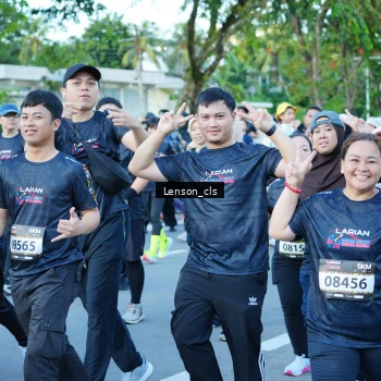 Runner Photo 1622381