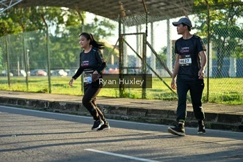 Runner Photo 1622395