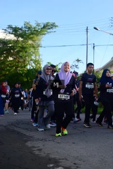Runner Photo 1622446