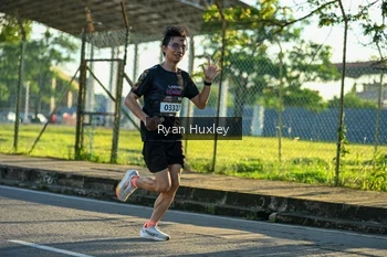 Runner Photo 1622464