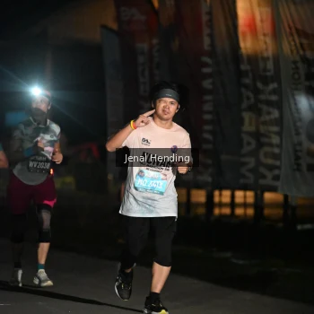 Runner Photo 1622513