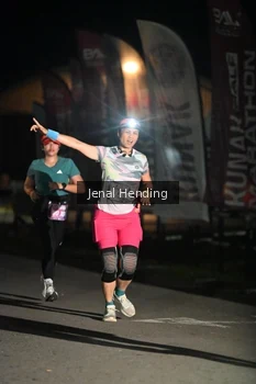Runner Photo 1622550