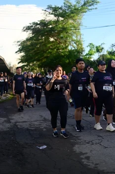 Runner Photo 1622551