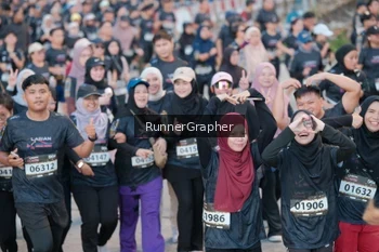 Runner Photo 1622557