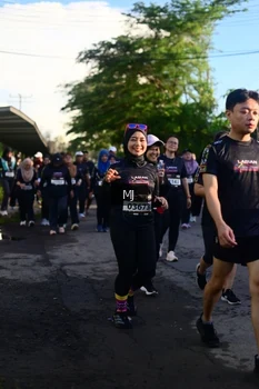 Runner Photo 1622575
