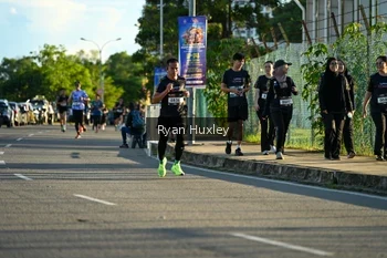 Runner Photo 1622615