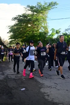 Runner Photo 1622671