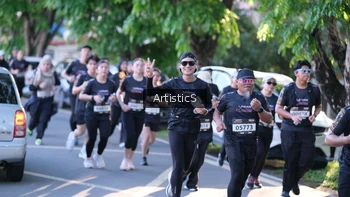 Runner Photo 1622692