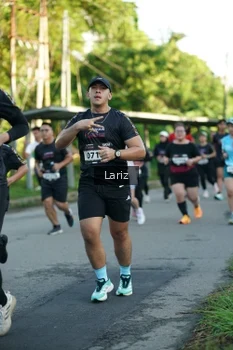 Runner Photo 1622712