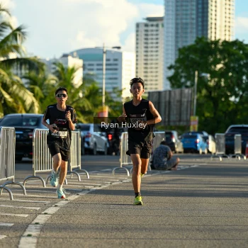 Runner Photo 1622717