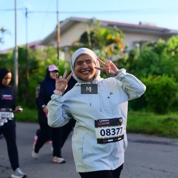 Runner Photo 1622756