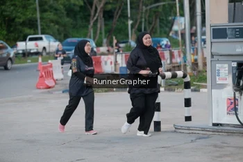 Runner Photo 1622765