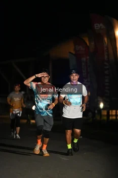 Runner Photo 1622814