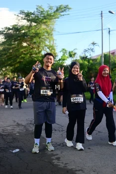 Runner Photo 1622872
