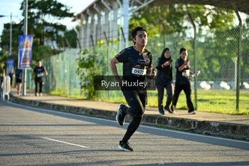 Runner Photo 1622983