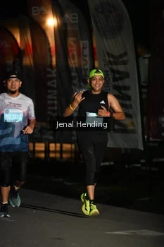 Runner Photo 1623005