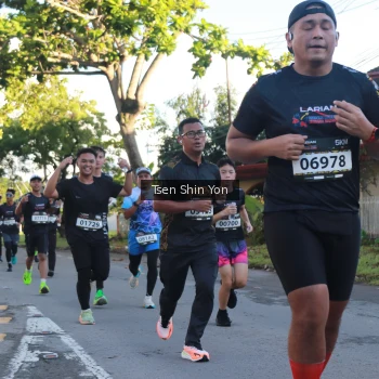 Runner Photo 1623217