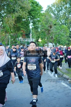 Runner Photo 1623218