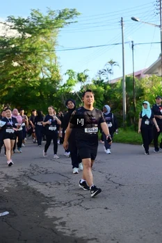 Runner Photo 1623229