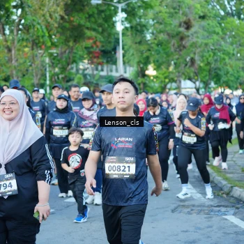 Runner Photo 1623231