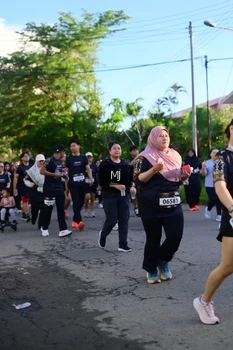 Runner Photo 1623259