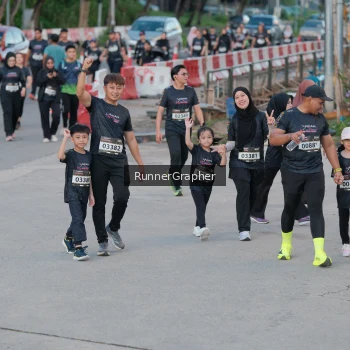 Runner Photo 1623436