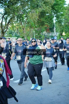 Runner Photo 1623451