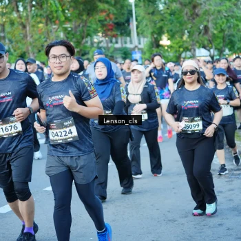 Runner Photo 1623549