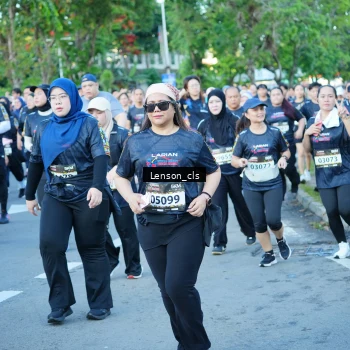 Runner Photo 1623580