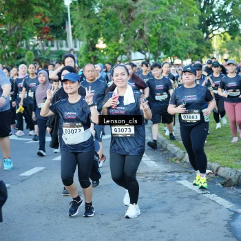 Runner Photo 1623591