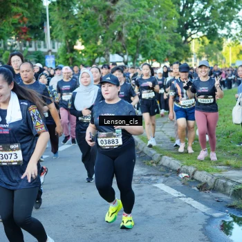 Runner Photo 1623614