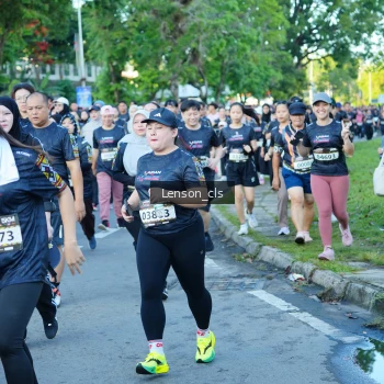 Runner Photo 1623625