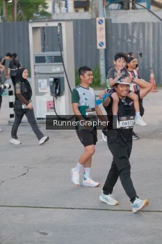 Runner Photo 1623788