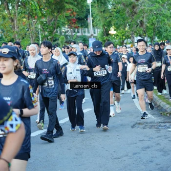 Runner Photo 1623794