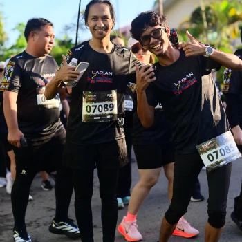 Runner Photo 1623945