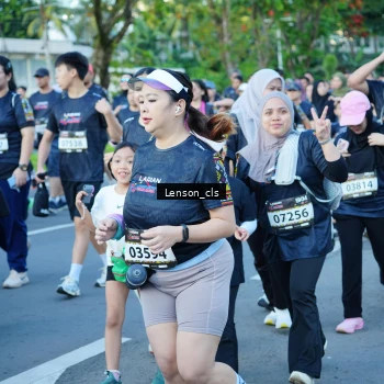 Runner Photo 1623979