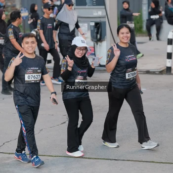 Runner Photo 1624076