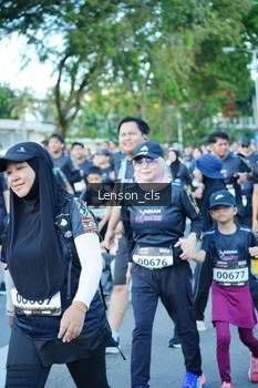Runner Photo 1624084