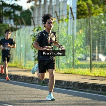 Runner Photo 1624136